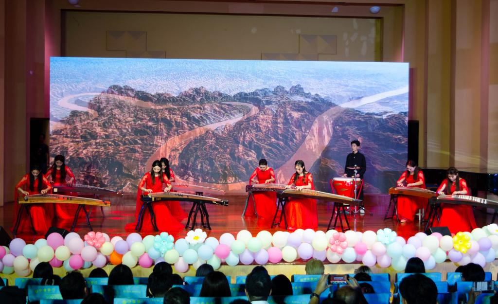 我校開展"荊"彩連"臺"文化藝術交流活動-荊楚理工學院